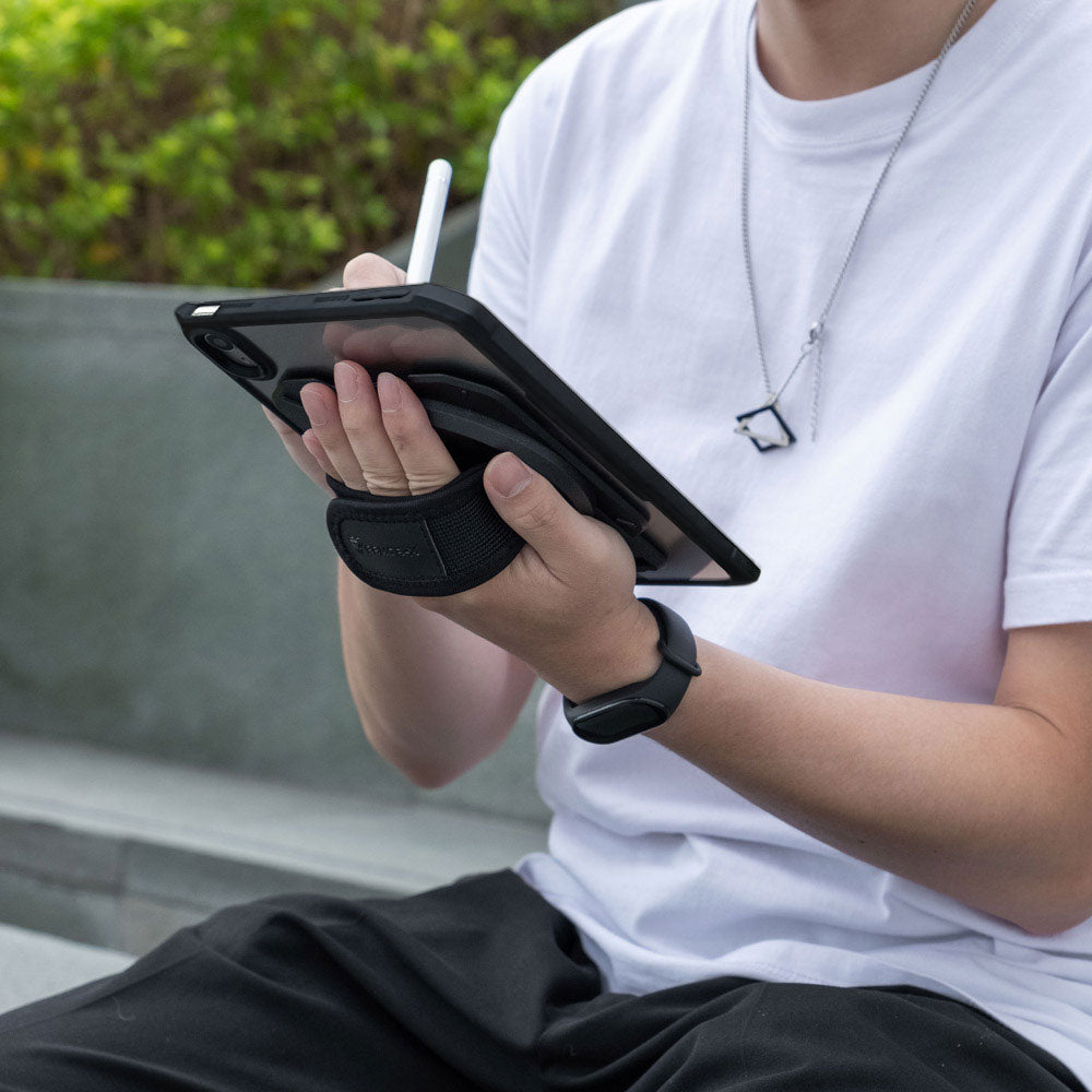 ARMOR-X iPad mini 1 / mini 2 / mini 3 case The 360-degree adjustable hand offers a secure grip to the device and helps prevent drop.