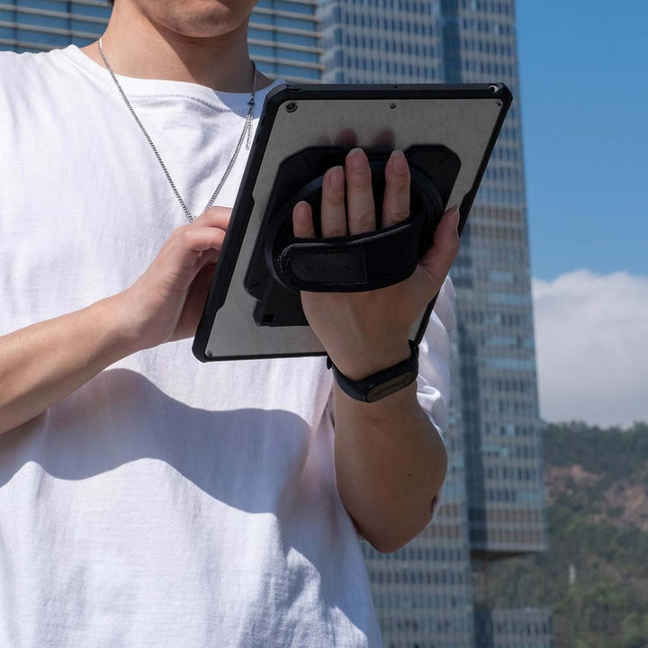ARMOR-X iPad Pro 12.9 ( 4th / 5th / 6th Gen. ) 2020 / 2021 / 2022 case The 360-degree adjustable hand offers a secure grip to the device and helps prevent drop.