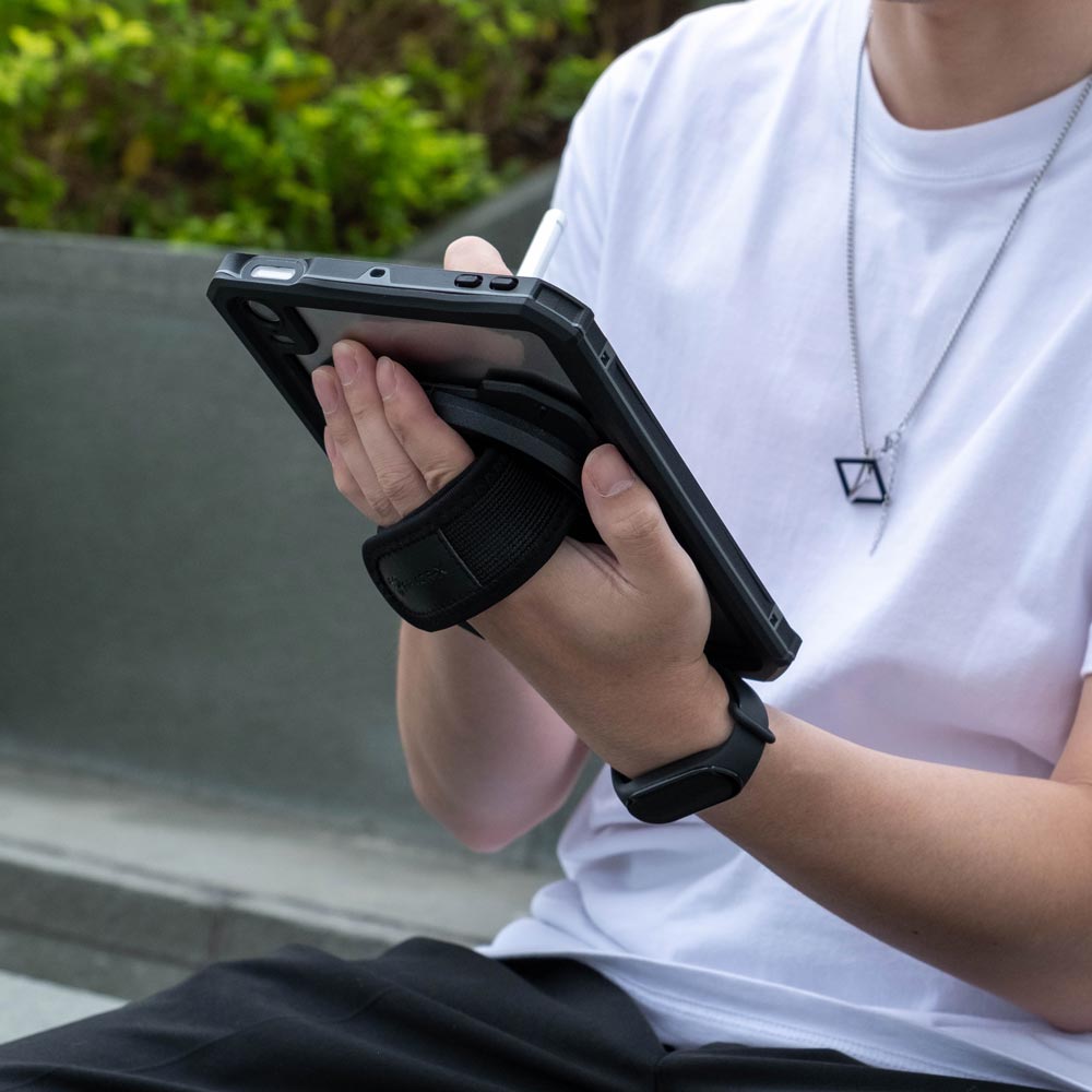 ARMOR-X iPad mini 6 case The 360-degree adjustable hand offers a secure grip to the device and helps prevent drop.