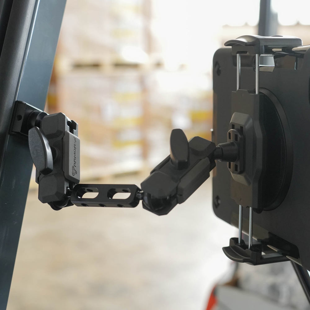 P3UT | G-Clamp Universal Mount | Design for Tablet