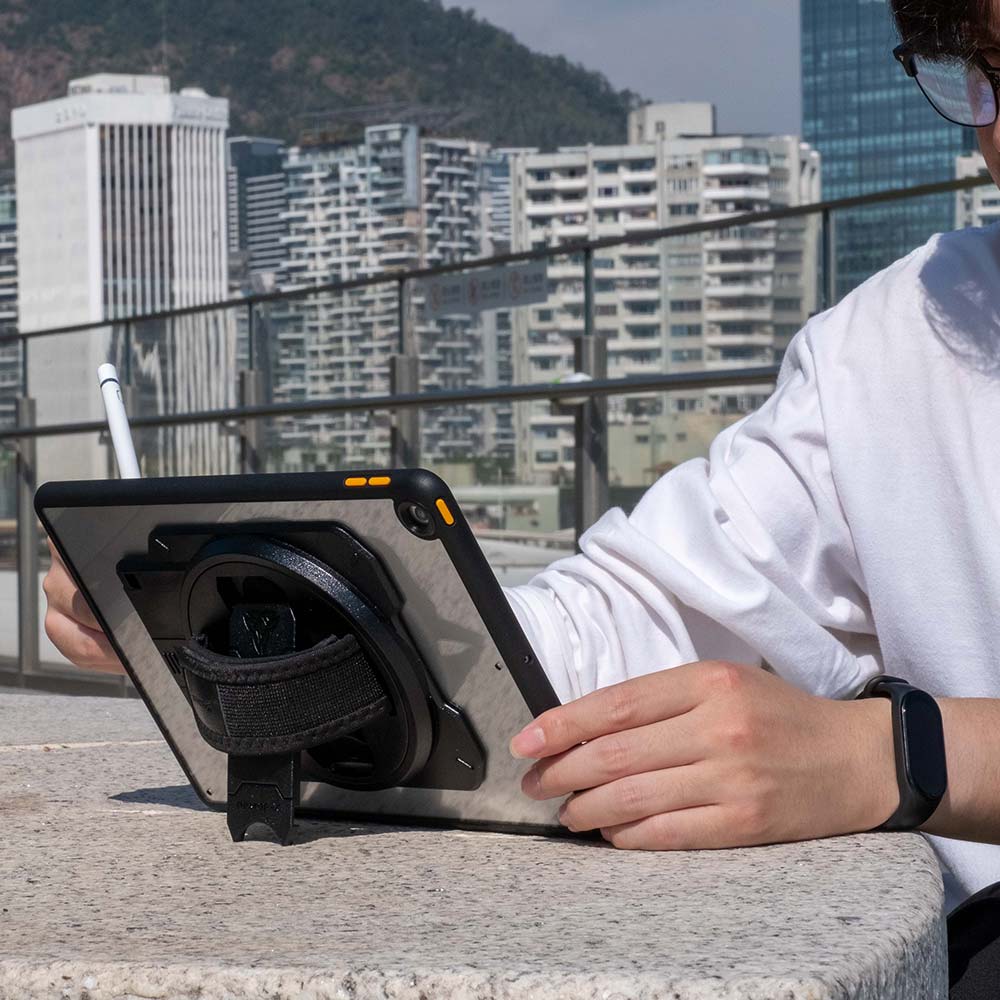 ARMOR-X iPad Pro 11 ( 2nd / 3rd / 4th Gen. ) 2020 / 2021 / 2022 case With the rotating kickstand, you could get the watching angle and typing angle as you want.