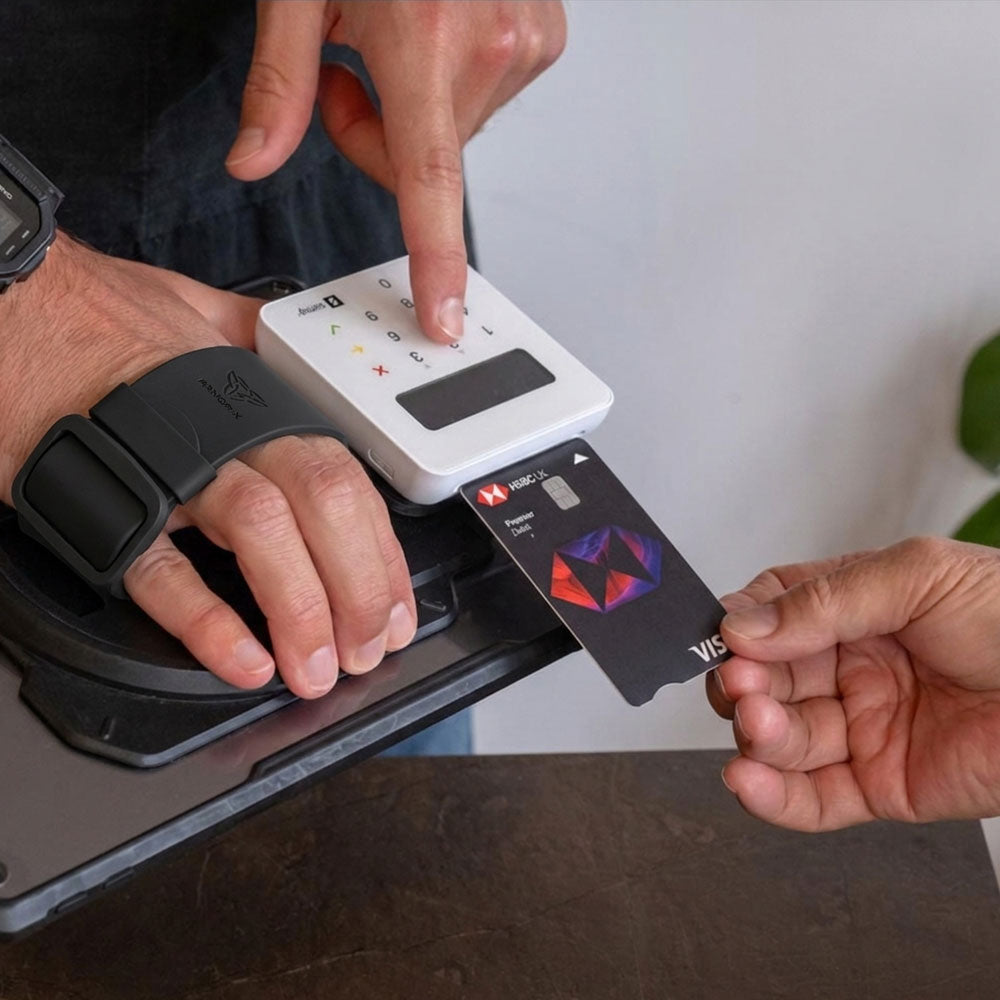 ARMOR-X case. Whether you need a card reader, portable printer, HDMI or Lan connection, extra battery life or additional storage, you can select and attach the modules that best suit your workflow.