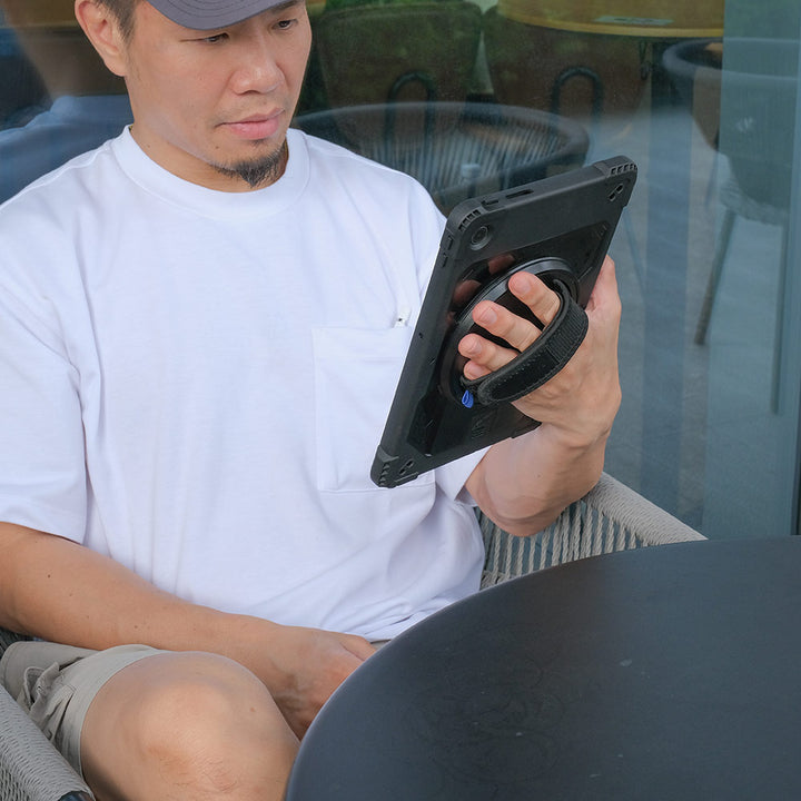 ARMOR-X Samsung Galaxy Tab case. Whether you need a card reader, portable printer, HDMI or Lan connection, extra battery life or additional storage, you can select and attach the modules that best suit your workflow.