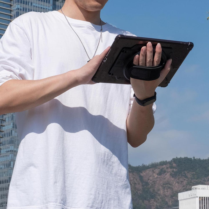 ARMOR-X iPad Air 13 ( M2 ) case The 360-degree adjustable hand offers a secure grip to the device and helps prevent drop.