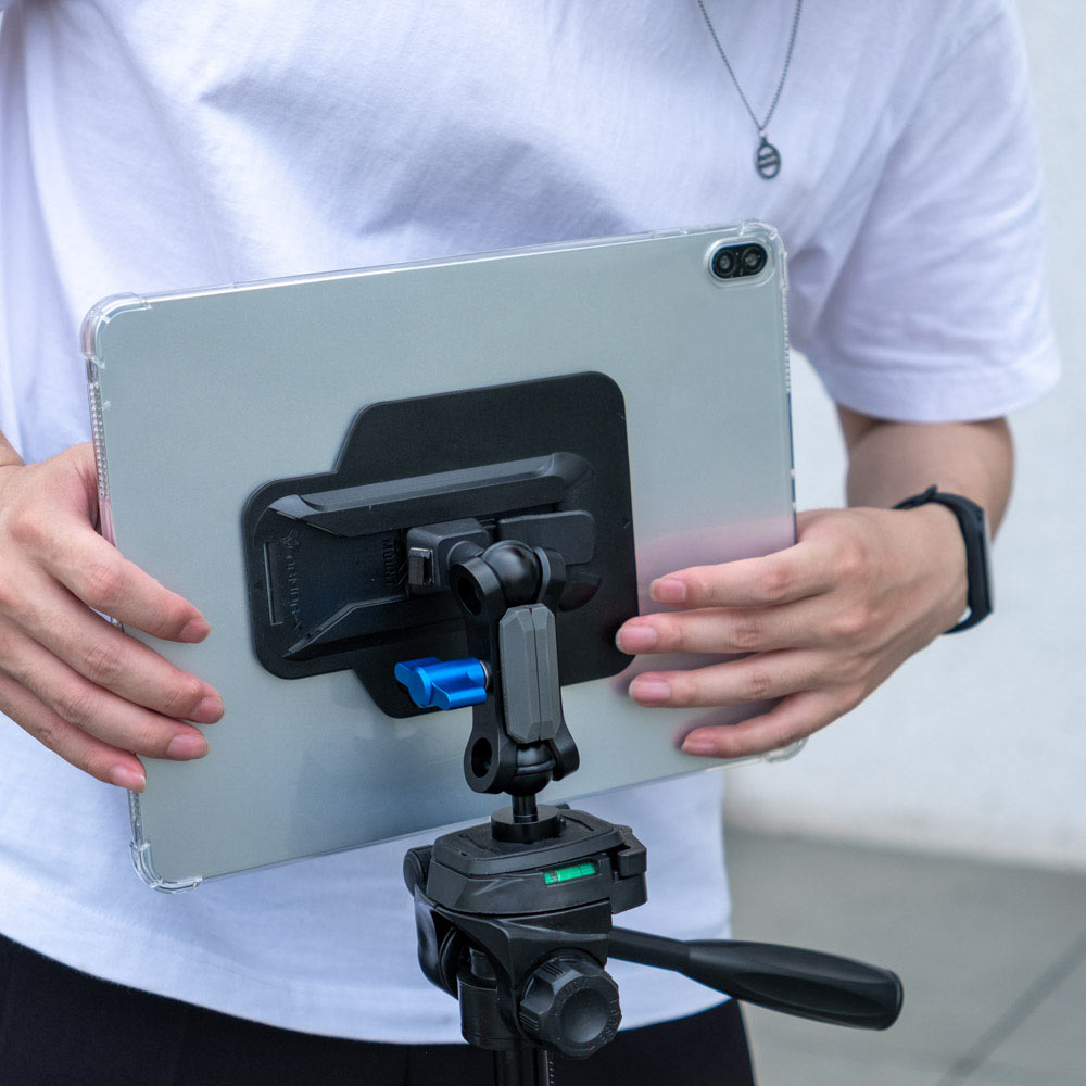 ARMOR-X iPad Pro 11 2018 case with X-mount system to mount the tablet to the device you want.