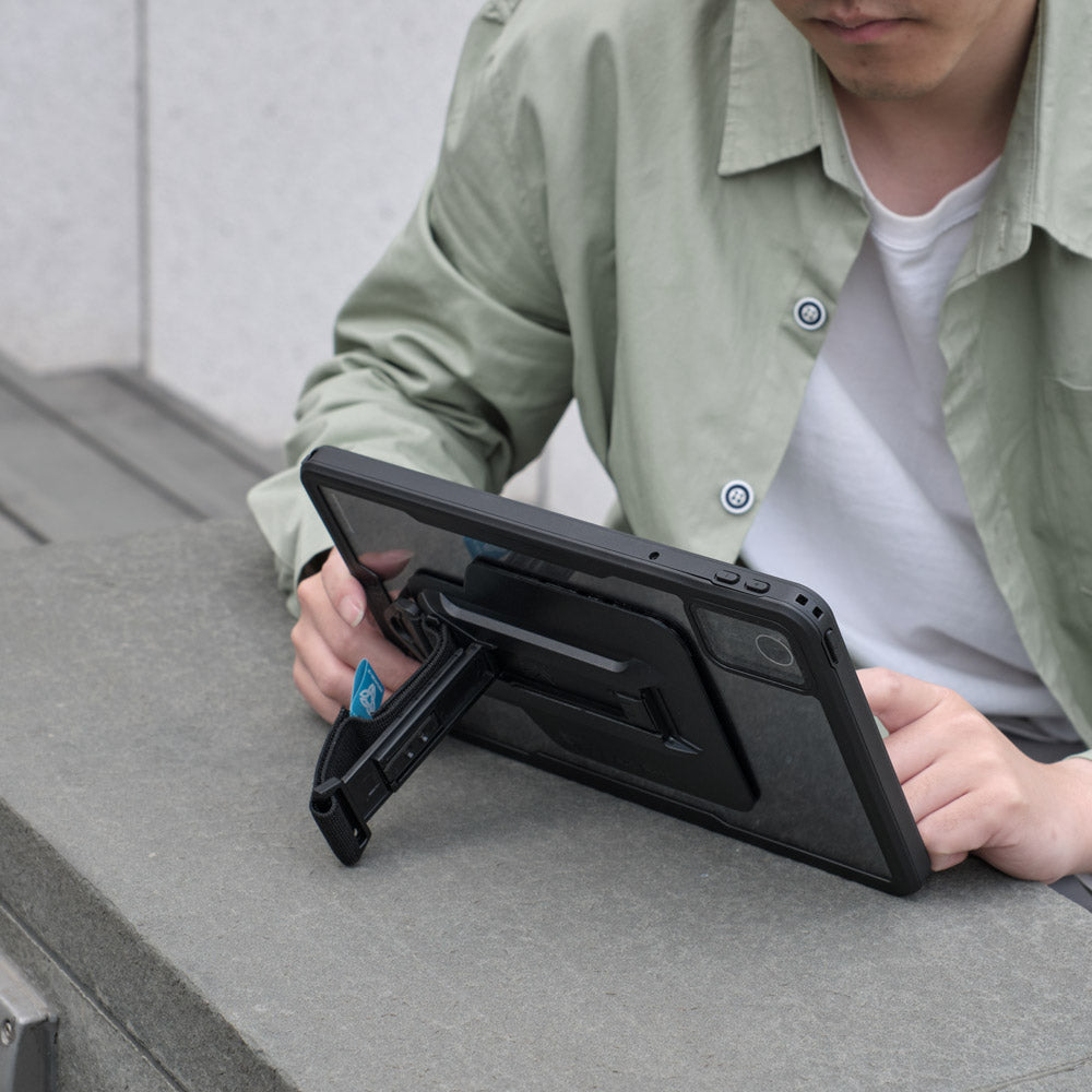 moex Custodia tablet per Lenovo Yoga Tab Plus (2025) Custodia con cerniera e scomparto per accessori, nylon tessuto custodia morbida imbottita, custodia protettiva minimalista Dash Case, grigio scuro moex Custodia tablet per Lenovo Yoga Tab Plus (2025) Custodia con cerniera e scomparto per accessori, nylon tessuto custodia morbida imbottita, custodia protettiva minimalista Dash Case, grigio scuro