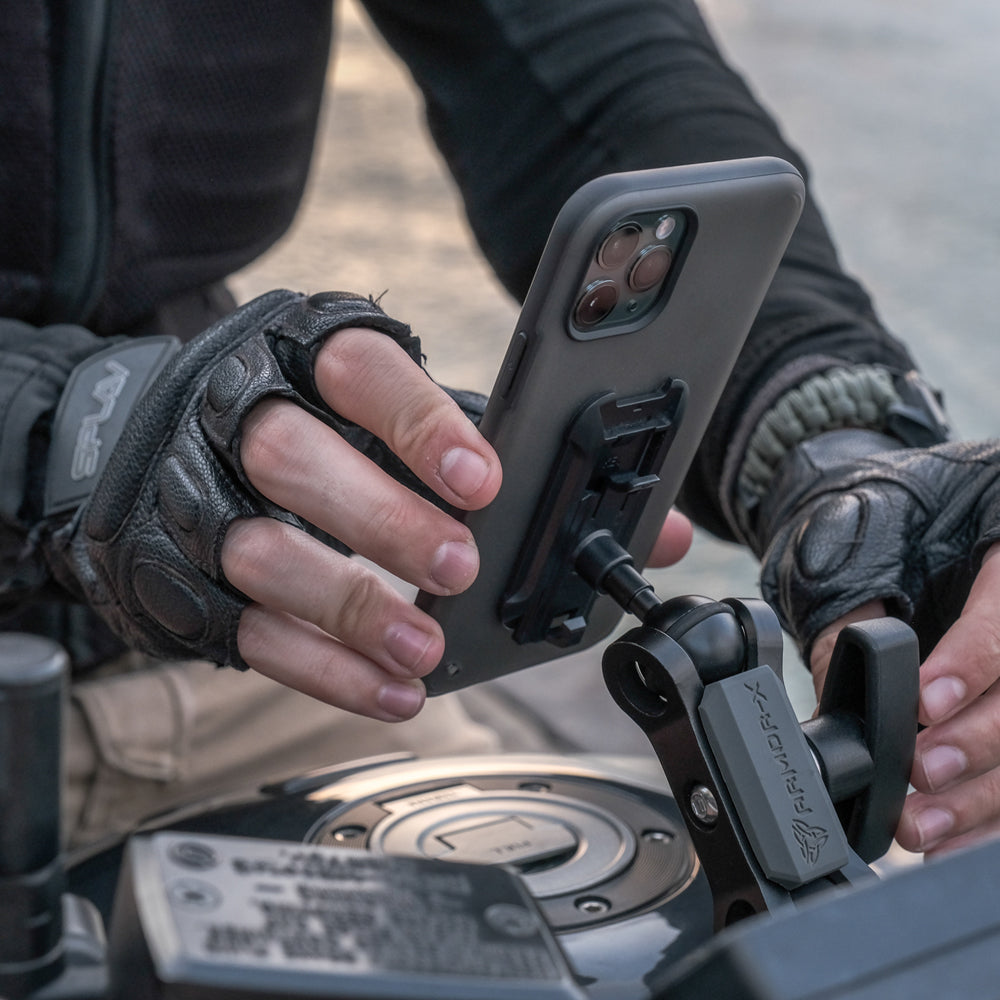KIT-XP7K-BX | Motorbike Kit | ONE-LOCK Quick Release Bar Mount with Shockproof Case for iPhone 